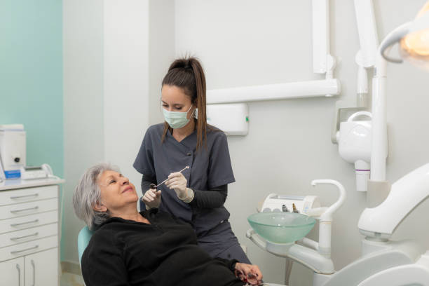 Best Emergency Dental Care for Broken or Chipped Teeth in Guttenberg, IA